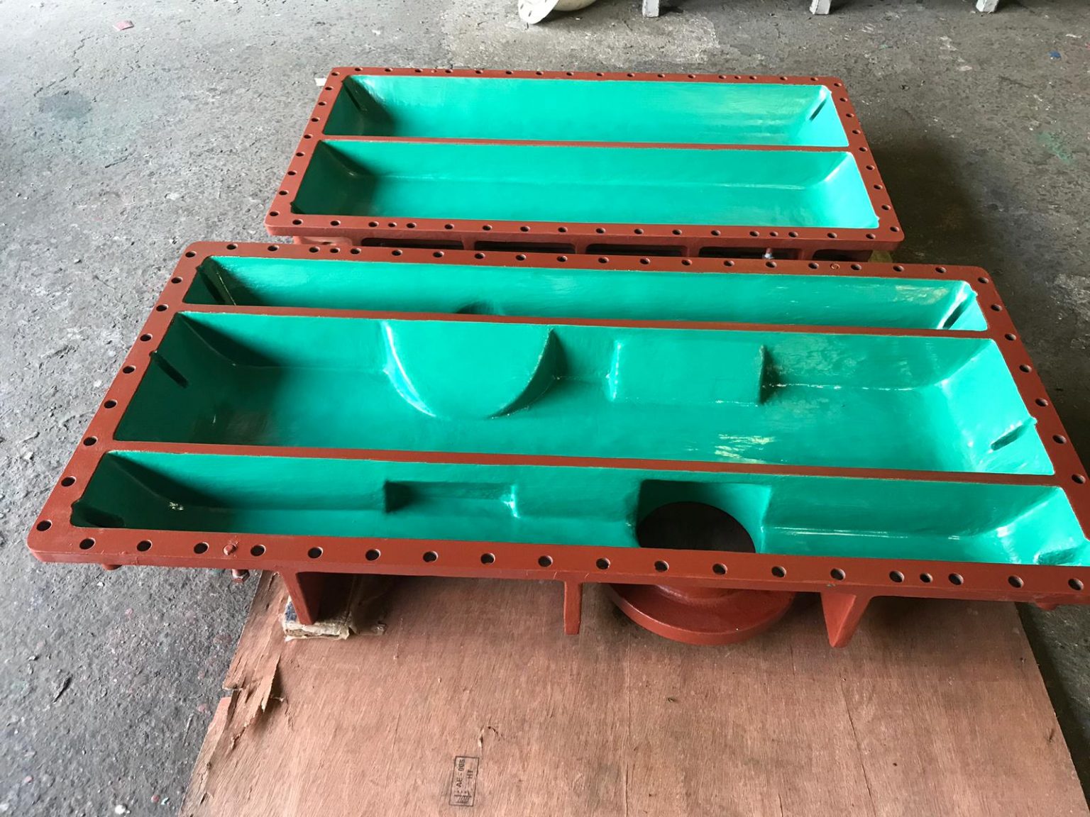 Glass flake Reinforced Coating and Lining Application Corrosion