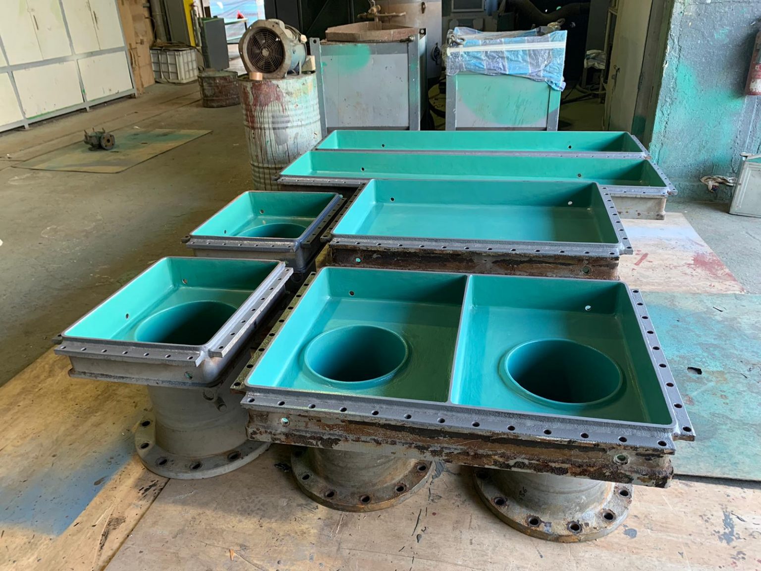 Glass flake Reinforced Coating and Lining Application Corrosion